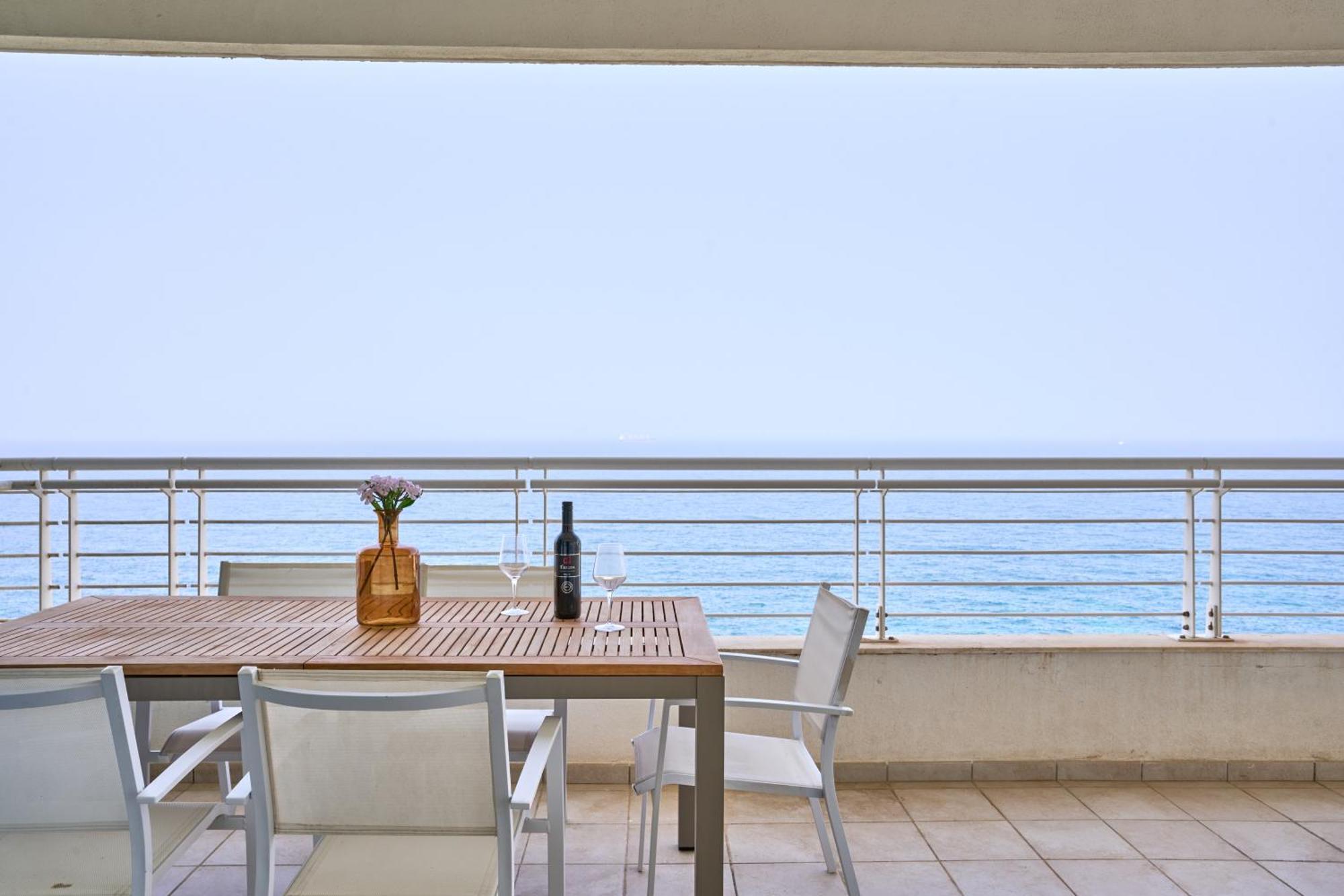 Lägenhet Stunning 3-bedroom Seaview Retreat In Cambridge *